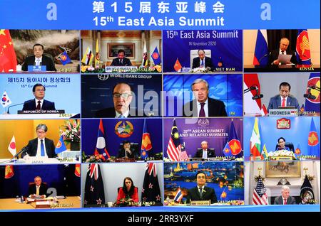 201114 -- BEIJING, le 14 novembre 2020 -- le premier ministre chinois Li Keqiang assiste au 15e Sommet de l'Asie de l'est par liaison vidéo au Grand Hall du peuple à Beijing, capitale de la Chine, le 14 novembre 2020. CHINA-BEIJING-LI KEQIANG-15E SOMMET ASIE DE L'EST CN LIUXWEIBING PUBLICATIONXNOTXINXCHN Banque D'Images