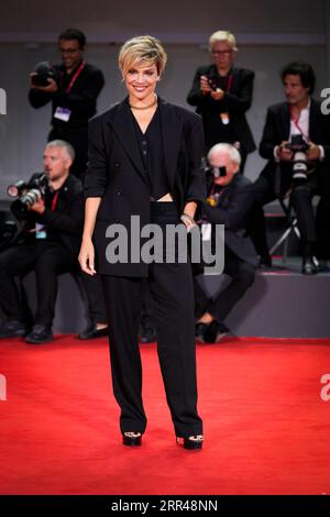 Venise, Italie. 03 septembre 2023. Micaela Ramazzotti a décerné le Prix du meilleur film en Italie 2023 lors du 80e Festival International du film de Venise le 03 septembre 2023 à Venise, en Italie. (Photo Daniele Cifala/NurPhoto) crédit : NurPhoto SRL/Alamy Live News Banque D'Images