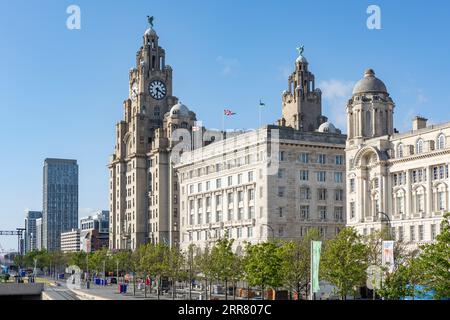 Liverpool, royaume-uni Mai, 16, 2023 Pier Head et les trois Graces, se composent du Royal Liver Building, du Cunard Building et du Port of Liver Banque D'Images
