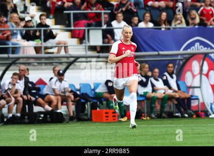 Arsenaux no 25 Stina Blackstenius lors du match de mercredi entre Arsenal WFC et Linköping FC en UEFA Women's Champions League, 1e tour du parcours de la Ligue, à Linköping Arena, Linköping, Suède. Banque D'Images