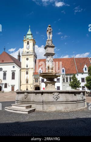 Place principale (Hlavne namestie), Bratislava, Slovaquie Banque D'Images