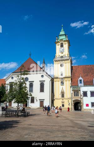 Place principale (Hlavne namestie), Bratislava, Slovaquie Banque D'Images