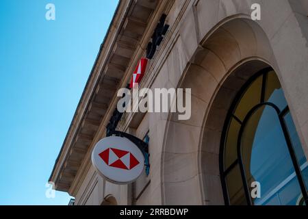 Maidenhead, Berkshire, Royaume-Uni. 7 septembre 2023. Succursale bancaire HSBC UK à Maidenhead, Berkshire. HSBC UK a annoncé qu'elle allait réduire les taux d'intérêt sur certains de ses produits hypothécaires. Crédit : Maureen McLean/Alamy Live News Banque D'Images