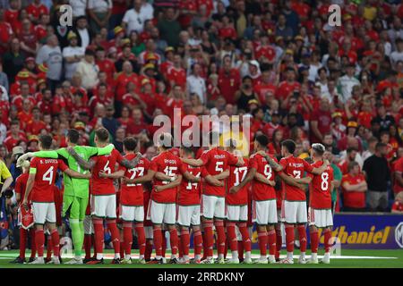 Cardiff, Royaume-Uni. 07 septembre 2023. Les joueurs du pays de Galles représentent l'hymne national devant K/O. Pays de Galles contre Corée du Sud, match amical international de football au stade de Cardiff à Cardiff, pays de Galles du Sud, le jeudi 7 septembre 2023. Usage éditorial uniquement. photo par Andrew Orchard/Andrew Orchard photographie sportive/Alamy Live News crédit : Andrew Orchard photographie sportive/Alamy Live News Banque D'Images