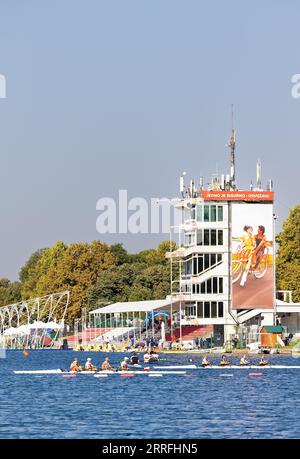 BELGRADE - 08/09/2023, BELGRADE - le cours d'aviron Ada Ciganlija lors de la sixième journée des Championnats du monde d'aviron dans la capitale serbe Belgrade. ANP IRIS VAN DEN BROEK netherlands Out - belgique Out Credit : ANP/Alamy Live News Banque D'Images