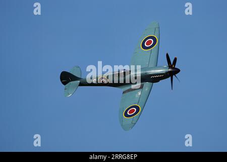 Supermarine Spitfire PS853 appartenant à Rolls Royce Displays au Cosby Victory Show en septembre 2023 Banque D'Images