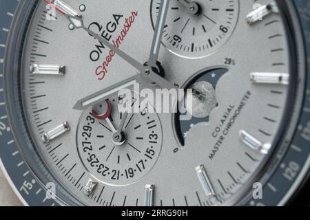 Omega Speedmaster Chronographe avec phase de lune Banque D'Images