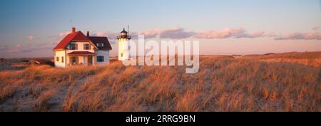 Phare de race point situé sur le Cape Cod National Seashore à l'extérieur de Provincetown, Massachusetts, États-Unis. Banque D'Images