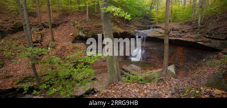 Blue Hen Falls situé dans le parc national de Cuyahoga Valley, Ohio, États-Unis. Banque D'Images