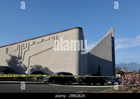 220516 -- ORANGE COUNTY, 16 mai 2022 -- une photo prise le 15 mai 2022 montre l'église presbytérienne de Genève où une fusillade a eu lieu à Laguna Woods, comté d'Orange, Californie, États-Unis. Une personne a été tuée et cinq autres ont été blessées dans une fusillade dimanche dans une église de l'État de Californie, dans l'ouest des États-Unis. U.S.-ORANGE COUNTY-CHURCH-SHOOTING GaoxShan PUBLICATIONxNOTxINxCHN Banque D'Images