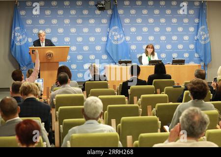 220609 -- NATIONS UNIES, 9 juin 2022 -- le Secrétaire général des Nations Unies Antonio Guterres prend la parole lors du lancement d'un deuxième rapport du Groupe de réponse à la crise mondiale sur l'alimentation, l'énergie et les finances au sujet du conflit ukrainien, au siège des Nations Unies à New York, le 8 juin 2022. Un-GUTERRES-REPORT-UKRAINE XiexE PUBLICATIONxNOTxINxCHN Banque D'Images