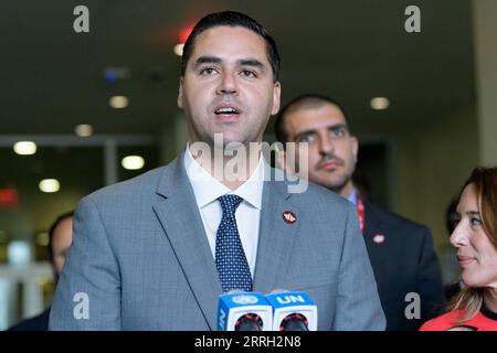 220609 -- NATIONS UNIES, 9 juin 2022 -- Ian Borg, ministre maltais des Affaires étrangères, européennes et du Commerce, informe les journalistes après que Malte a été élue membre non permanent du Conseil de sécurité des Nations Unies au siège de l'ONU à New York le 9 juin 2022. L’Équateur, le Japon, Malte, le Mozambique et la Suisse ont été élus membres non permanents du Conseil de sécurité de l’ONU jeudi pour un mandat de deux ans. /Photo ONU/document via Xinhua un-CONSEIL DE SÉCURITÉ-MEMBRES NON PERMANENTS-ELECTION ManuelxElias PUBLICATIONxNOTxINxCHN Banque D'Images