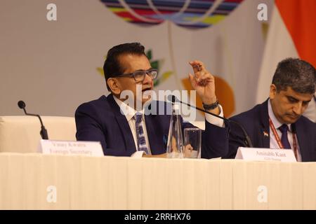 Inde. 08 septembre 2023. Le point de presse pré-sommet : Amitabh Kant, G20 ., de l'Inde s'adressant au point de presse pré-sommet en vue de la phase finale du sommet G20 2023 qui se tiendra à New Delhi. Le groupe G20 comprend l'Argentine, l'Australie, le Brésil, le Canada, la Chine, France, Allemagne, Inde, Indonésie, Italie, Japon, République de Corée, Mexique, Russie, Arabie saoudite, Afrique du Sud, la Turquie, le Royaume-Uni, les États-Unis et les dirigeants de l'Union européenne des pays du G20 et des pays invités sont attendus. Crédit : Seshadri SUKUMAR/Alamy Live News Banque D'Images