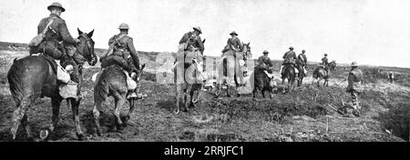 'Sur le front occidental : la prise de la Crete de Vimy ; la cavalerie legere canadienne s'engageant a son tour dans l'action', 1917. Première Guerre mondiale : front occidental ; prise de la crête de Vimy. Cavalerie légère canadienne prenant part à l'action. Extrait de "l'Album de la Guerre 1914-1919, Volume 2" [l'Illustration, Paris, 1924]. Banque D'Images