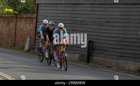 Ingatestone Essex 08 Sep 2023 Tour of Britain course de vélo passe par le milieu d'Ingatestone Essex UK crédit : Ian Davidson / Alamy Live News Banque D'Images