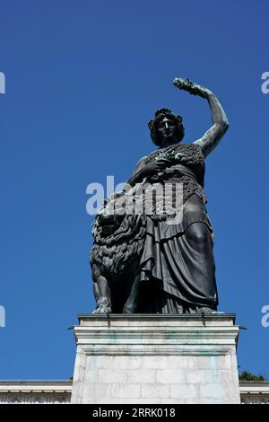 Allemagne, Bavière, Munich, Theresienwiese, statue en bronze, Bavière Banque D'Images