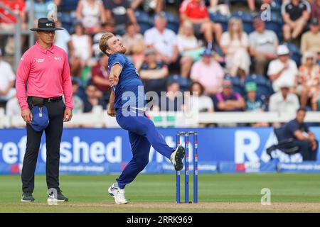 Cardiff, Royaume-Uni. 08 septembre 2023. David Willey, Angleterre, bowling Angleterre et Nouvelle-Zélande à Sophia Gardens, Cardiff, Royaume-Uni, le 8 septembre 2023. Photo de Stuart Leggett. Usage éditorial uniquement, licence requise pour un usage commercial. Aucune utilisation dans les Paris, les jeux ou les publications d'un seul club/ligue/joueur. Crédit : UK Sports pics Ltd/Alamy Live News Banque D'Images