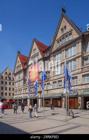 Oberpollinger grand magasin, Kaufingerstraße, Munich, haute-Bavière, Bavière, Allemagne, Europe Banque D'Images