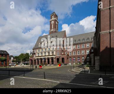 Bottrop, Rhénanie du Nord-Westphalie, Allemagne - Hôtel de ville dans le centre-ville. Banque D'Images