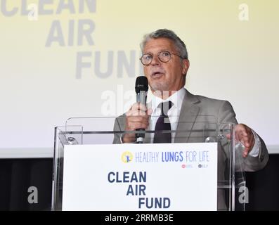 Milan, Italie. 08 septembre 2023. Milan, Italie Conférence de presse de la Fondation Feltrinelli de Healthy Lungs for Life, la campagne mondiale de sensibilisation sur l'importance de la santé pulmonaire, promue par ELF (European Lung Foundation) en collaboration avec ERS (European Respiratory Society). Sur la photo : Carlos Robalo Cordeiro, président ERS Credit : Independent photo Agency/Alamy Live News Banque D'Images