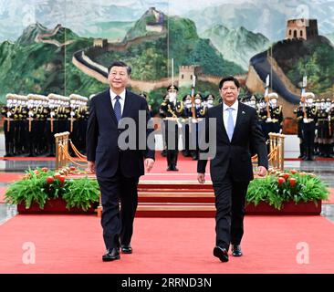 Actualités Bilder des Tages China, Xi Jinping empfängt philippinischen Präsident Ferdinand Marcos Jr. In Pékin 230104 -- PÉKIN, 4 janvier 2023 -- le président chinois Xi Jinping organise une cérémonie de bienvenue pour le président philippin Ferdinand Romualdez Marcos Jr. avant leurs entretiens au Grand Hall du peuple à Beijing, capitale de la Chine, le 4 janvier 2023. CHINE-PÉKIN-XI JINPING-LE PRÉSIDENT PHILIPPIN-PARLE CN SHENXHONG PUBLICATIONXNOTXINXCHN Banque D'Images