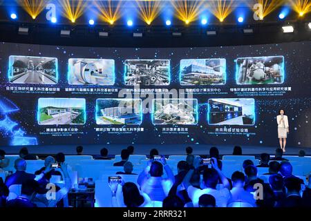 230428 -- SHENZHEN, le 28 avril 2023 -- cette photo prise le 27 avril 2023 montre une scène du Forum de la ville scientifique de Guangming à Shenzhen, dans la province du Guangdong du sud de la Chine. Le premier Forum de Guangming Science City a débuté jeudi à Shenzhen. CHINA-SHENZHEN-GUANGMING SCIENCE CITY FORUM CN LIANGXXU PUBLICATIONXNOTXINXCHN Banque D'Images