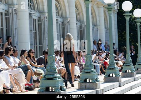 New York, Vereinigte Staaten. 07 septembre 2023. BUCI fait ses débuts lors de la Fashion week de New York le 2023 septembre - New York City ; États-Unis ; 07/09/2023 Credit : dpa/Alamy Live News Banque D'Images