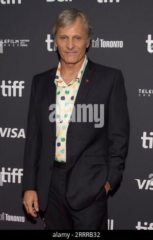 8 septembre 2023, Toronto, Ontario, Canada : VIGGO MORTENSEN assiste à la première de The Dead Don't Hurt lors du Festival international du film de Toronto 2023 au Princess of Wales Theatre. (Image de crédit : © Angel Marchini/ZUMA Press Wire) USAGE ÉDITORIAL SEULEMENT! Non destiné à UN USAGE commercial ! Banque D'Images