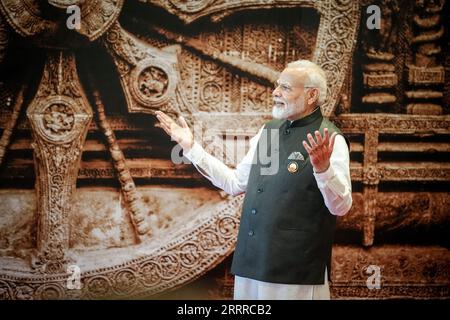 Neu Delhi, Inde. 09 septembre 2023. Narendra Modi, Premier ministre indien, attend ses invités au sommet du G20. Le groupe du G20 comprend les principaux pays industrialisés et les économies émergentes qui représentent ensemble une grande partie de la population mondiale et de la puissance économique mondiale. Crédit : Kay Nietfeld/dpa/Alamy Live News Banque D'Images