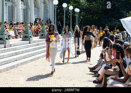 New York, Vereinigte Staaten. 07 septembre 2023. BUCI fait ses débuts lors de la Fashion week de New York le 2023 septembre - New York City ; États-Unis ; 07/09/2023 Credit : dpa/Alamy Live News Banque D'Images