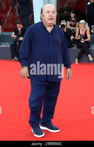 Lino Banfi BEI der Premiere des Kinofilms 'hors-saison / Out of Season' auf der Biennale di Venezia 2023 / 80. Internationale Filmfestspiele von Venedig im Palazzo del Cinema. Venedig, 08.09.2023 Banque D'Images