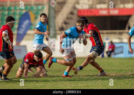 NYAYO, KENYA - JUILLET 30 : l'Uruguay moins de 20 ans Jaime Borondo gagne l'avantage face à l'Espagne Rugby moins de 20 ans de défense lors du World Rugby Under 20 Trophy à NY Banque D'Images