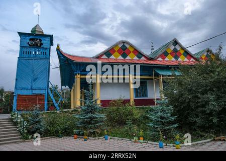 Karakol, Kirghizistan - 9 septembre 2023 : Mosquée Dungan à Karakol, Kirghizistan. Banque D'Images