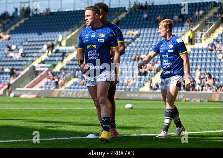 James Donaldson #25 de Leeds Rhinos lors de l'échauffement avant le match de la Betfred Super League Round 25 Leeds Rhinos vs Wigan Warriors au Headingley Stadium, Leeds, Royaume-Uni, le 9 septembre 2023 (photo de Craig Cresswell/News Images) in, le 9/9/2023. (Photo de Craig Cresswell/News Images/Sipa USA) crédit : SIPA USA/Alamy Live News Banque D'Images