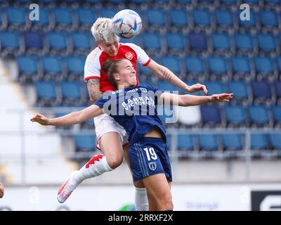 Lina Hurtig d'Arsenal et les FC de Paris Théa Gréboval lors de la qualification de Ligue des Champions féminine entre Arsenal et Paris FC au Linköping Arena à Linkoping, Suède le 09 septembre 2023.photo : Stefan Jerrevång / TT / kod 60160 Banque D'Images