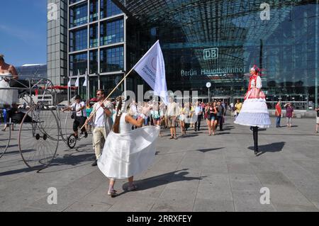 Berlin, Allemagne. 09 septembre 2023. La célébration de la société civile dans la capitale allemande, où le palais présidentiel Bellevue sera ouvert aux visiteurs dans le cadre des célébrations, le 9 septembre 2023, Berlin, Allemagne. Crédit : Ales Zapotocky/CTK photo/Alamy Live News Banque D'Images