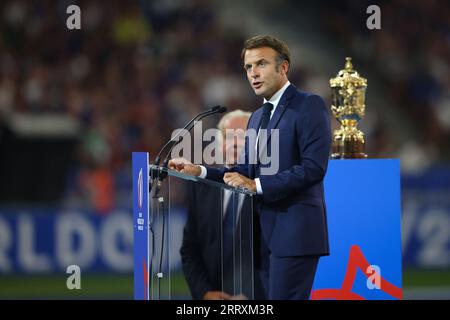 Paris, France. 9 septembre 2023. Le président français Emmanuel Macron s’exprime lors de la cérémonie d’ouverture avant le match de la coupe du monde de Rugby 2023 au Stade de France à Paris. Le crédit photo devrait être : Paul Thomas/Sportimage crédit : Sportimage Ltd/Alamy Live News Banque D'Images