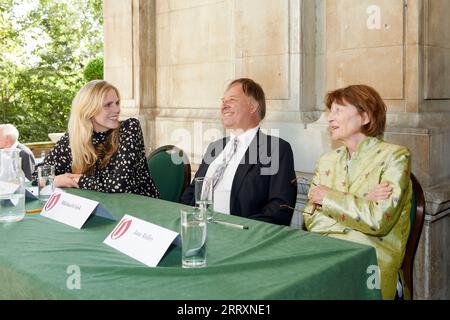 Cloe Watson-Michael Crick-Jane Ridley au Oldie Literary Lunch 05-09-23 Harry Mount ; The National Liberal Club ; London; Banque D'Images