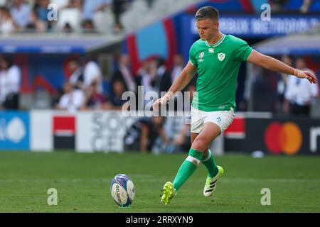 BORDEAUX, FRANCE - SEPTEMBRE 9 : Jonathan Sexton (Irlande) convertit le Try lors du match de coupe du monde de Rugby France 2023 entre l'Irlande et la Roumanie au Stade de Bordeaux le 9 septembre 2023 à Bordeaux, France. (Photo Hans van der Valk/Orange Pictures) Banque D'Images