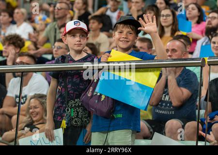 Wroclaw, Pologne. 09 septembre 2023. Les garçons ukrainiens lors du match du Groupe C de la ronde qualificative du Championnat d'Europe de l'UEFA 2024 entre l'Ukraine et l'Angleterre au Tarczynski Arena Wroclaw à Wroclaw, en Pologne, le 9 septembre 2023 (photo Andrew SURMA/ crédit : SIPA USA/Alamy Live News Banque D'Images