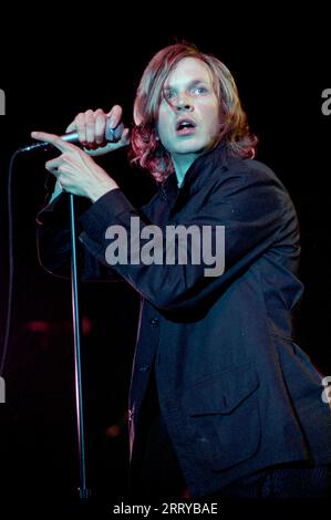 Milan Italie 2000-03-09 : Beck , chanteur et guitariste en concert à l'Alcatraz Banque D'Images