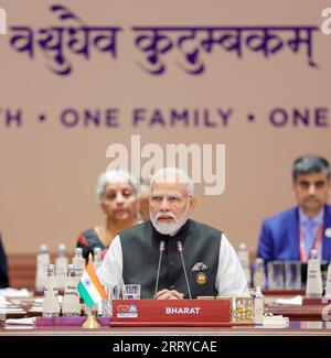 New Delhi, Inde. 09 septembre 2023. Le Premier ministre indien Narendra Modi prononce une allocution lors de la séance d'ouverture du Sommet du G20 au centre de congrès de Bharat Mandapam, le 9 septembre 2023 à New Delhi, en Inde. Crédit : PIB/Press information Bureau/Alamy Live News Banque D'Images