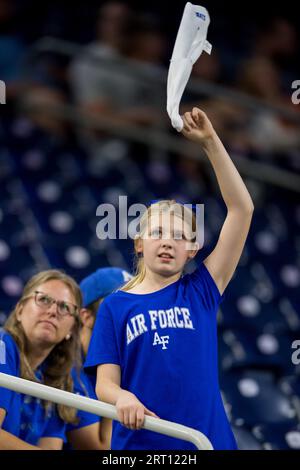 Houston, Texas, États-Unis. 9 septembre 2023. Un fan des Falcons de l'Air Force lors d'un match entre les Falcons de l'Air Force et les Bearkats de Sam Houston à Houston, Texas. Trask Smith/CSM/Alamy Live News Banque D'Images