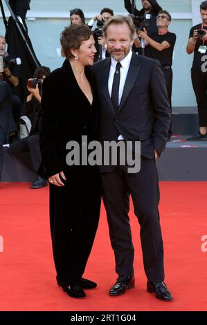 Maggie Gyllenhaal mit Ehemann Peter Sarsgaard BEI der Preisverleihung der Biennale di Venezia 2023 / 80. Internationale Filmfestspiele von Venedig im Palazzo del Cinema. Venedig, 09.09.2023 Banque D'Images