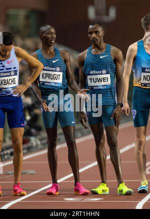 Boaz Kiprugut et Cornelius Tuwei, du Kenya, en compétition dans l’Allianz Memorial Van Damme au Stade Roi Baudouin, Bruxelles, le 9 septembre 202 Banque D'Images