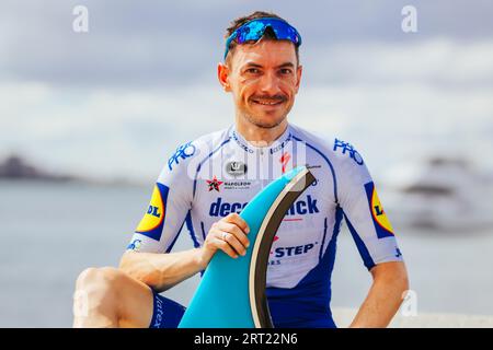 GEELONG, AUSTRALIE, 2 FÉVRIER 2020 : Dries Devenyns (bel) de l'équipe Deceuninck Quick Step après avoir remporté la Cadel Evans Great Ocean Road Race 2020 Banque D'Images