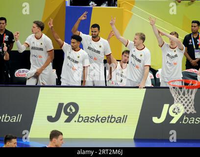 Pasay, Indonésie. 10 septembre 2023. Basket-ball, coupe du monde, Serbie - Allemagne, Knockout round, finale, jubilation sur le banc allemand. Crédit : Matthias Stickel/dpa/Alamy Live News Banque D'Images