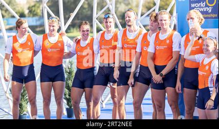 BELGRADE - Guus Mollee, Olav Molenaar, Jan van der Bij, Guillaume Krommenhoek, Sander de Graaf, Jacob Van de Kerkhof, Gert-Jan Van Doorn, Mick Makker et le timonier Dieuwke Fetter en action lors des huit derniers jours des Championnats du monde d'aviron dans la capitale serbe Belgrade. ANP IRIS VAN DEN BROEK netherlands Out - belgique Out Banque D'Images