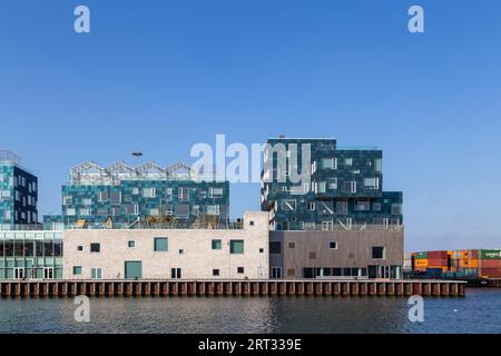 Copenhague, Danemark, 18 avril 2018 : vue extérieure de l'école internationale de Copenhague dans le quartier Nordhavn Banque D'Images