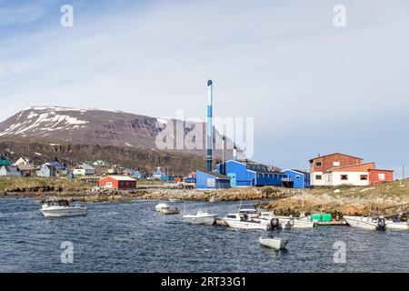 Ilulissat, Groenland, 6 juillet 2018 : vue extérieure de la centrale électrique située au port Banque D'Images